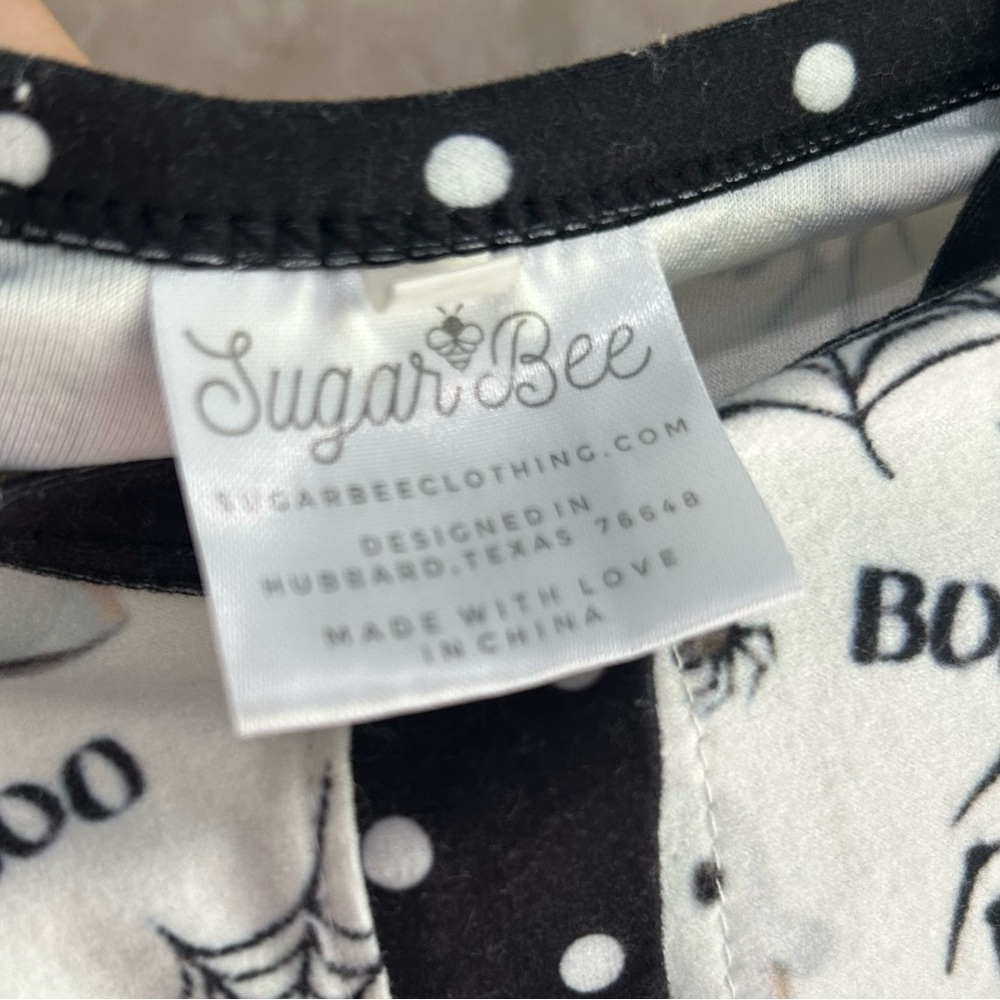Sugar Bee Halloween Buttflap Pajamas - Picture 5 of 5